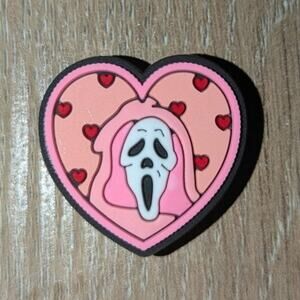 4 for $10 - Mix n Match Scream Heart Croc Charm Jibbitz Halloween Valentines Day
